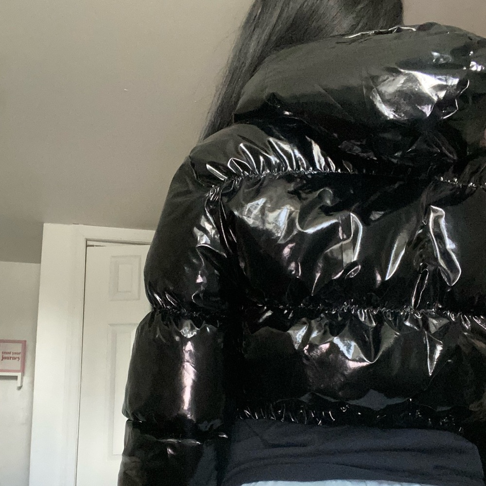 Cropped Puffer Coat